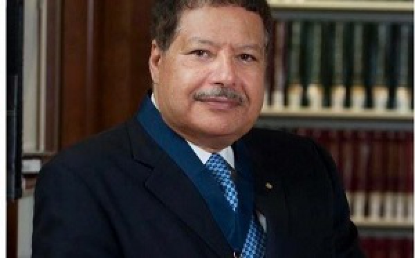  Benha University mourns the Egyptian Nobel Laureate Ahmed Zewail