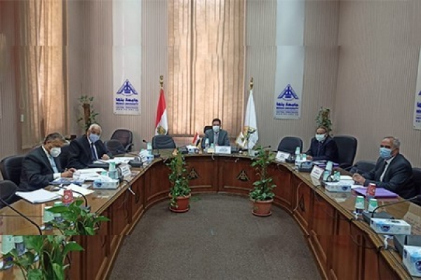 El Gizawy heads Leadership Selection Committee to interviews Candidatures for BFCAI Deanship